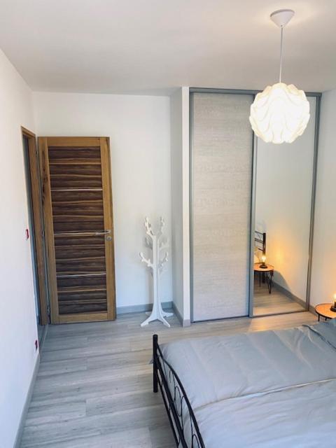 Jolie Maison De 110 M 2, Pour 6 Personnes, Au Calme, Avec Piscine Les Cordiers Εξωτερικό φωτογραφία